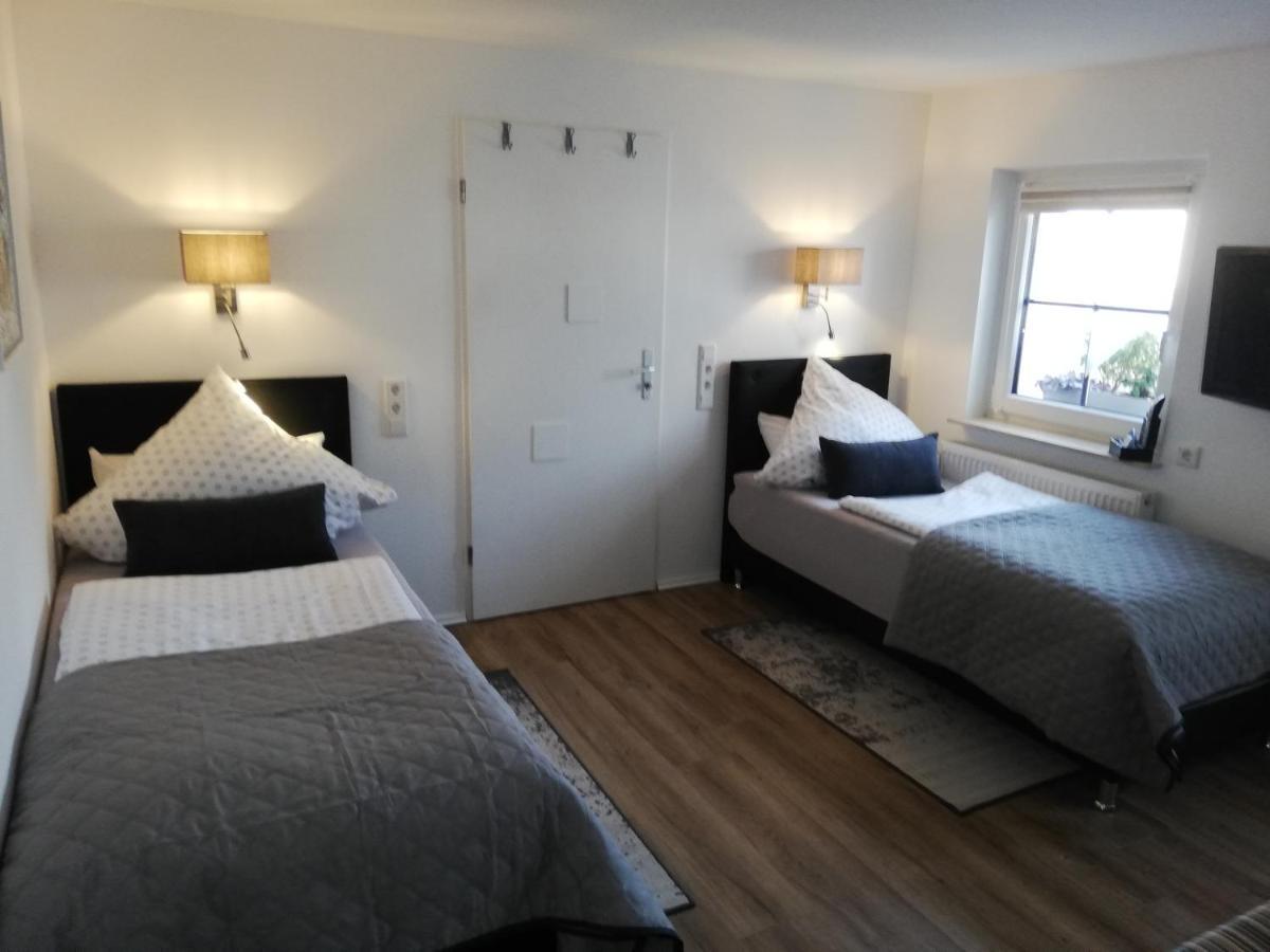 Ferienwohnung Hirmer Zirndorf Exterior photo